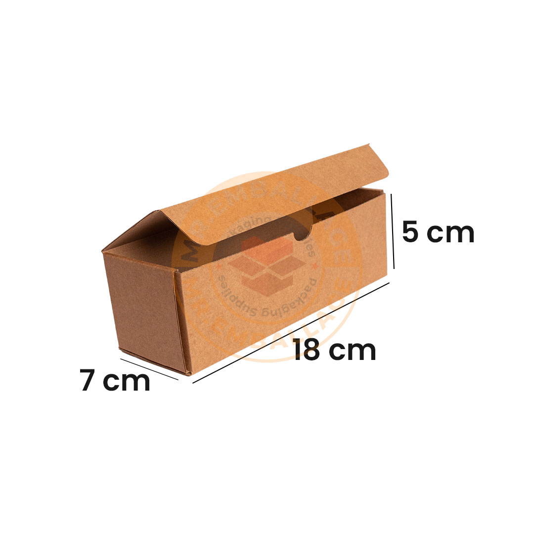 boite-en-carton-18x7x5cm-d’emballage-marron